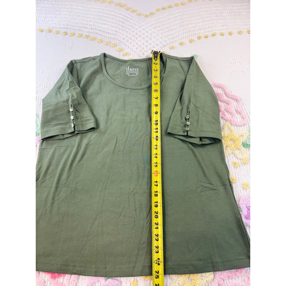 D&Co Essentials Olive Green Scoop Neck Top with Button Sleeve Detail Size M - Picture 4 of 9